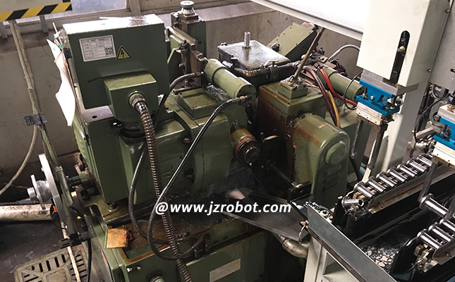 無心外圓磨床機械手導輪定位